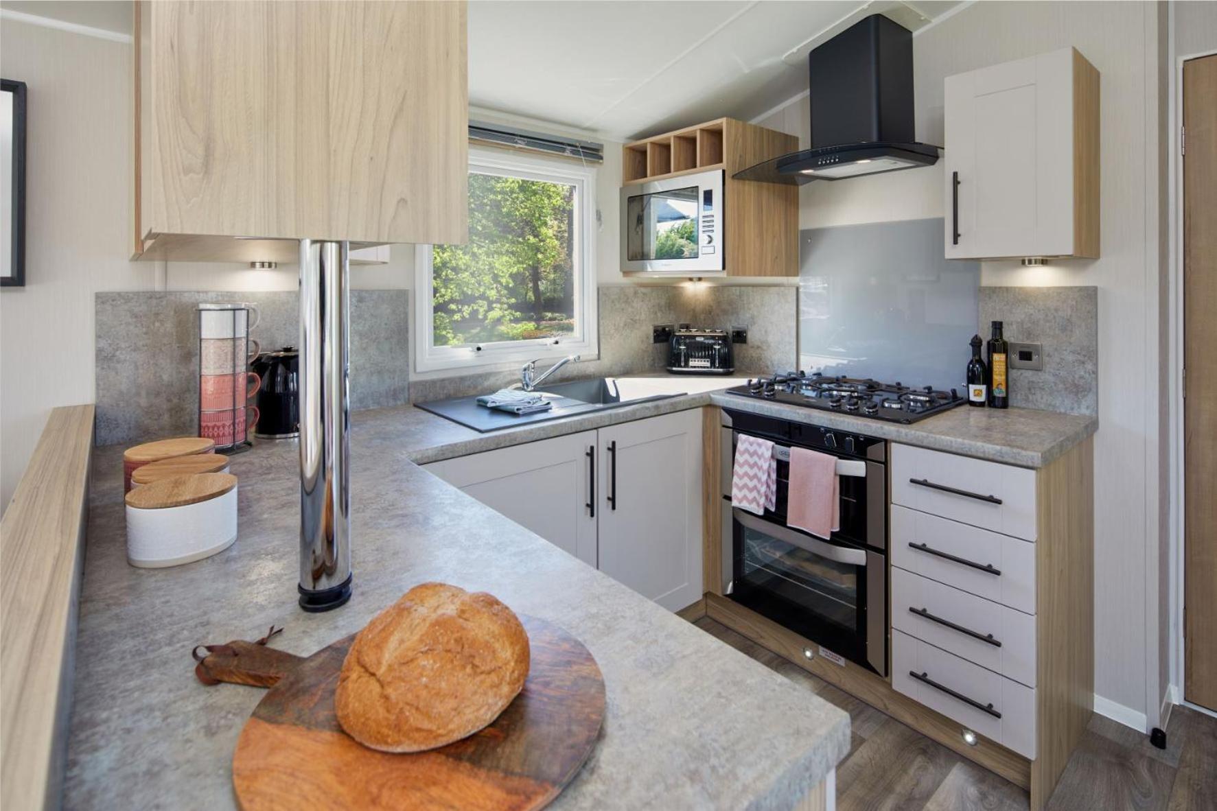 Seaton Estate Apartment Арброт Екстериор снимка