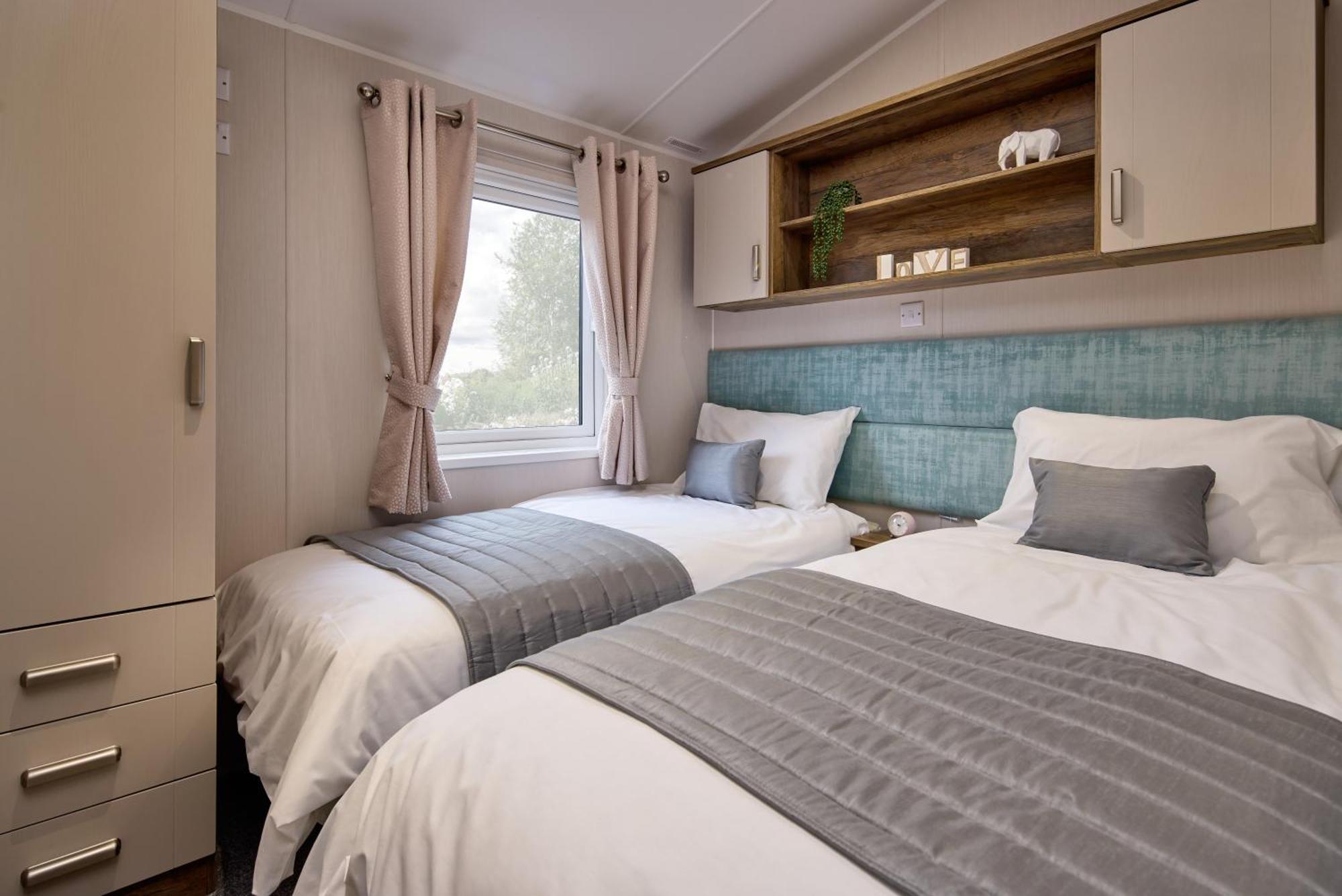 Seaton Estate Apartment Арброт Екстериор снимка