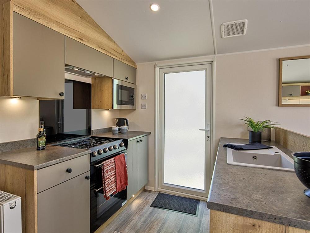 Seaton Estate Apartment Арброт Екстериор снимка